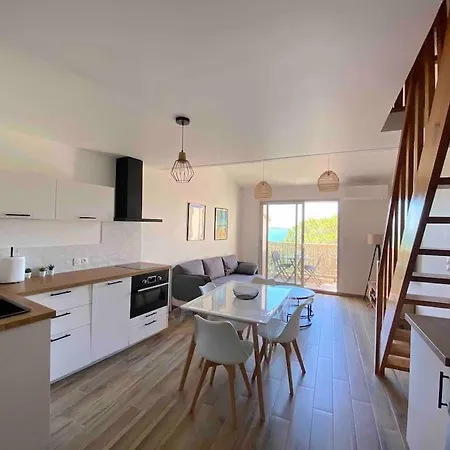 דירה Acces Direct *