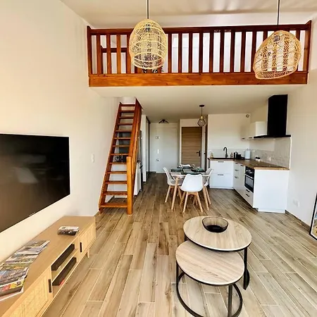 דירה Acces Direct *